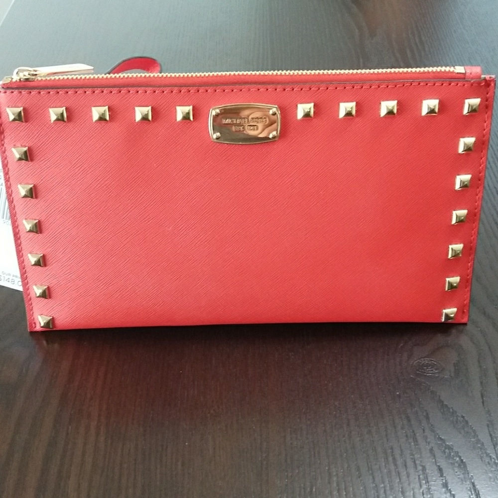 Michael Kors Large Zip Clutch Sandrine Stud Sienna